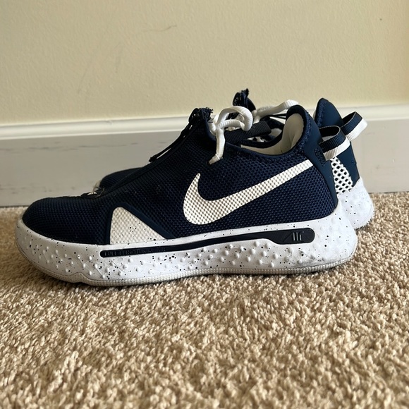 Nike Other - Nike Strobel shoes